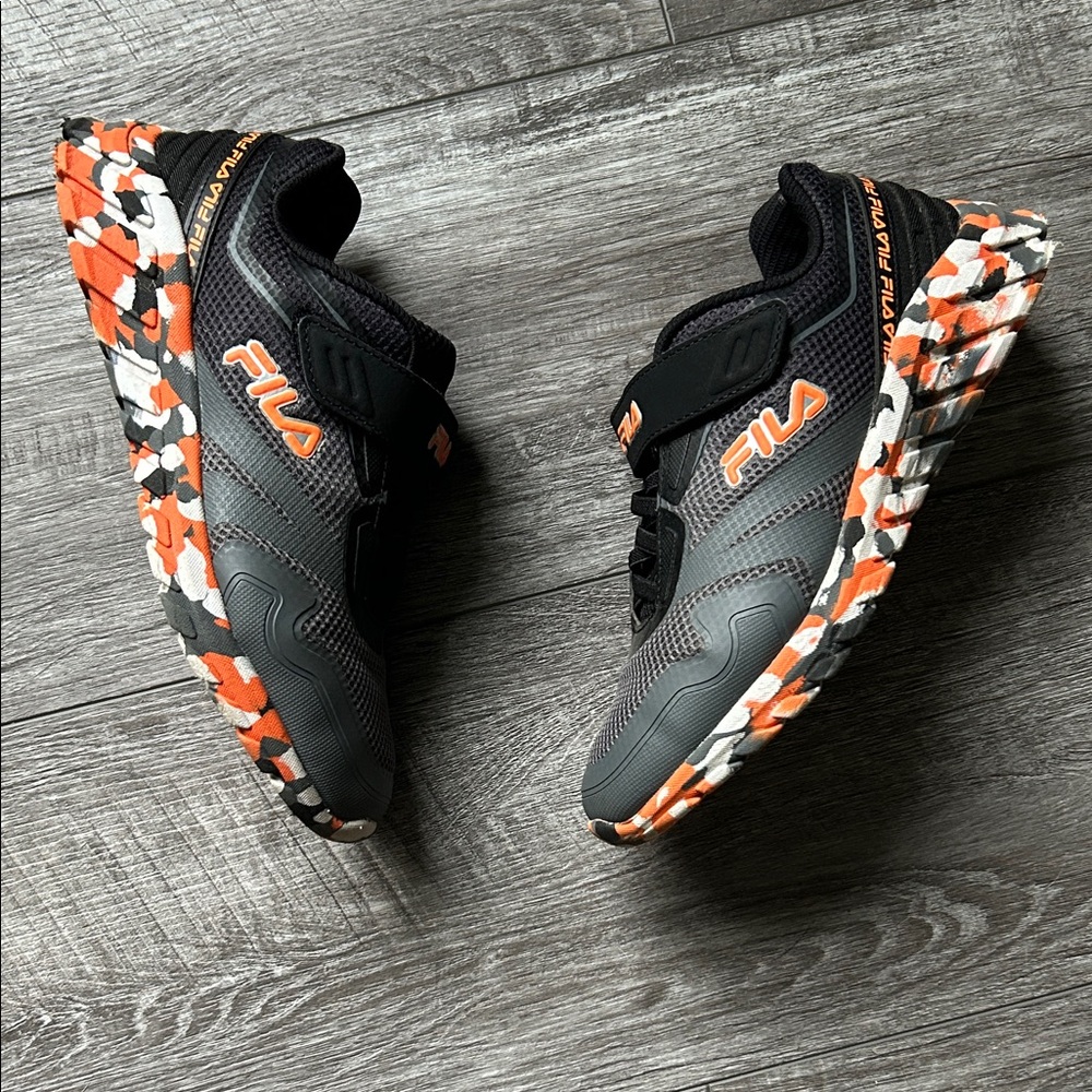 Fila Black and Orange Athletic Shoes